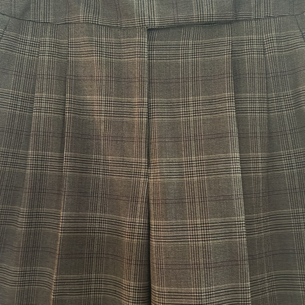 Beautiful Brown Plaid Women's Blazer/ pant suit set with removable belt - Picture 11 of 12